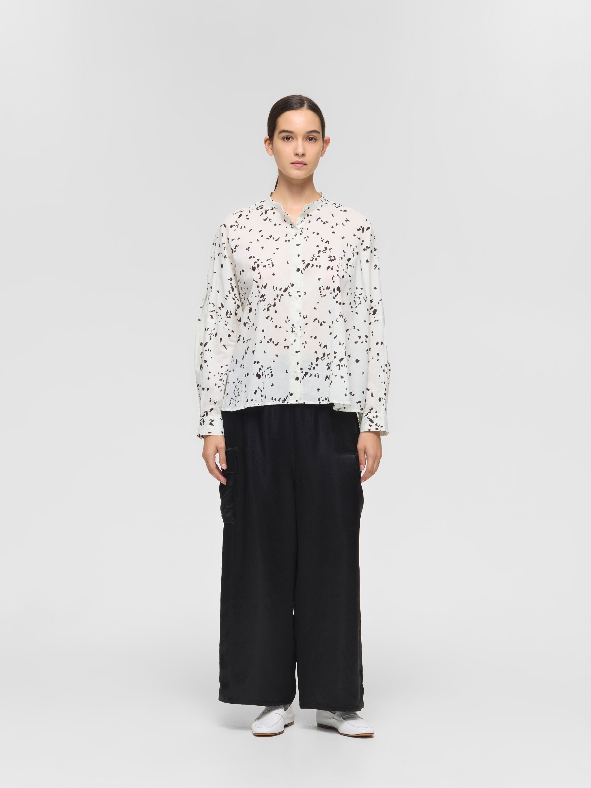 print back gather shirt | 1-230131 – mizuiro ind
