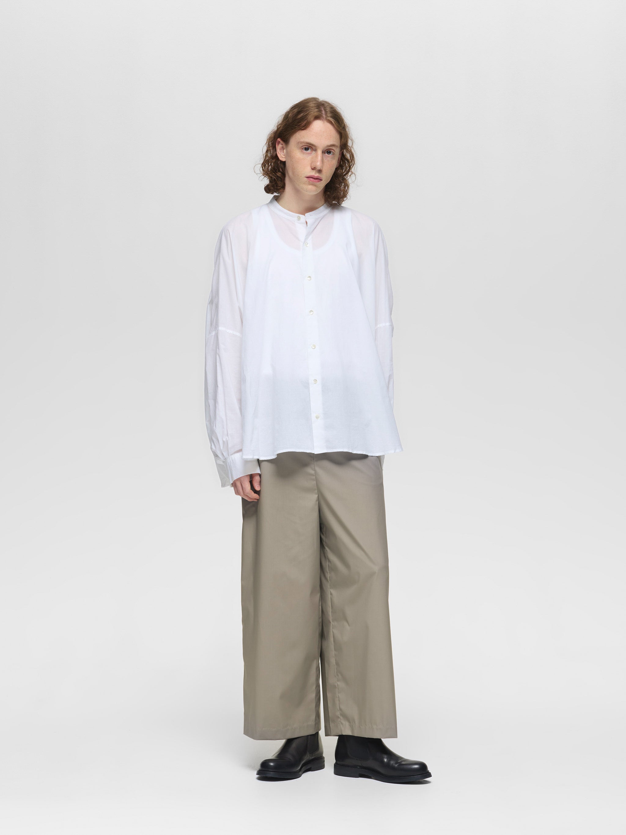 back gathered shirt | 1-530000-m – mizuiro ind