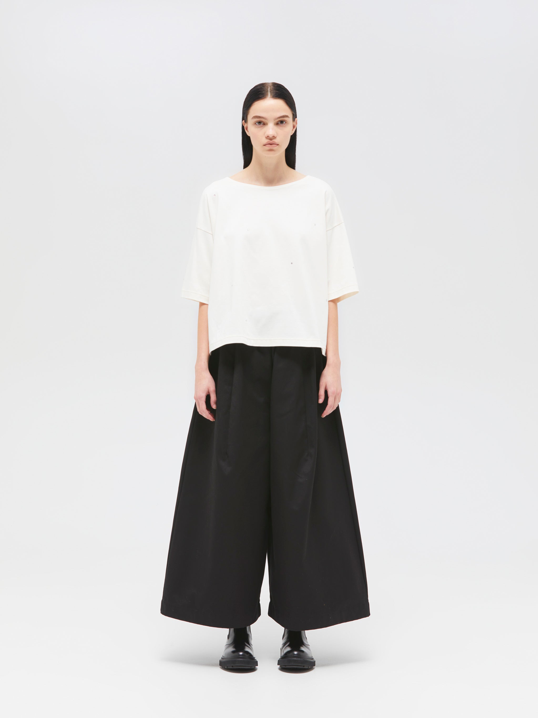 boat neck P/O with bijou | 3-210021 – mizuiro ind