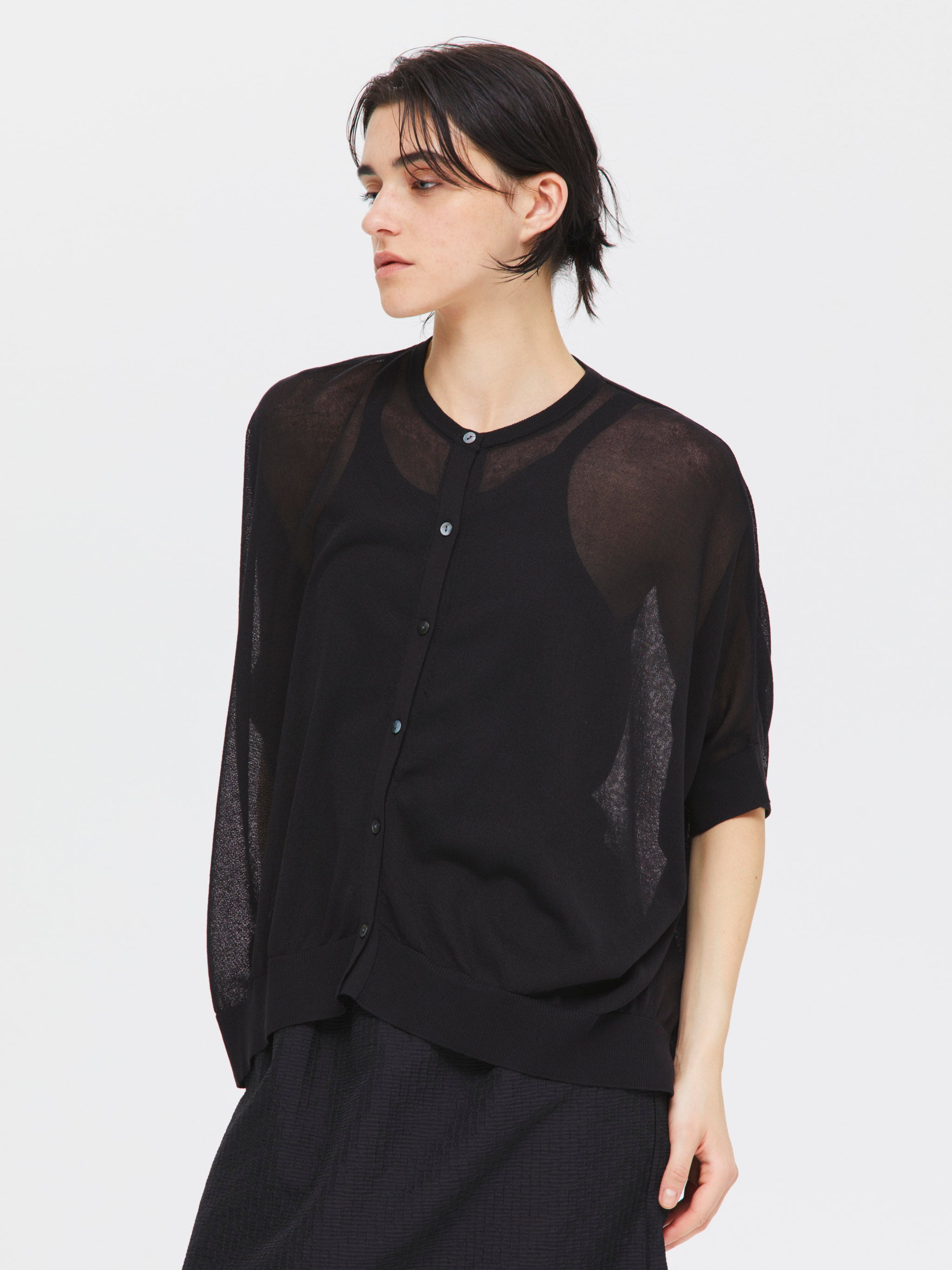モモイロ　 Maison MIHARA YASUHIRO Autumn/Winter 2024 collection