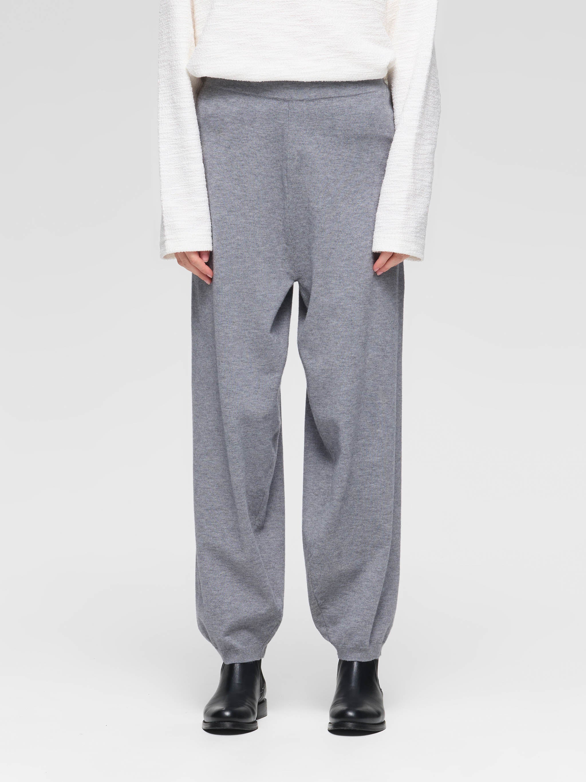 knit trousers | 3-560000-w – mizuiro ind