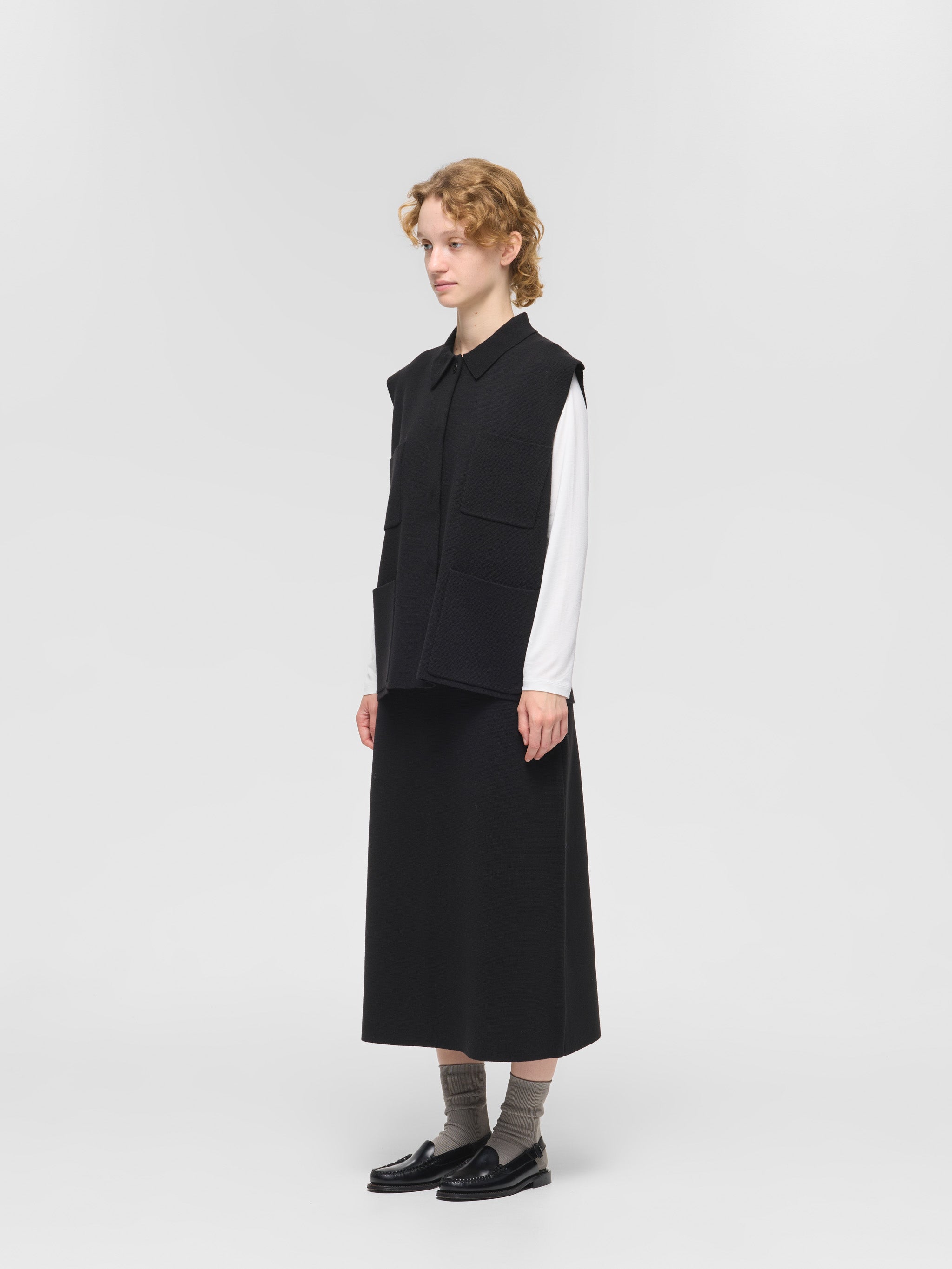 wide vest with collar | 4-220089 – mizuiro ind