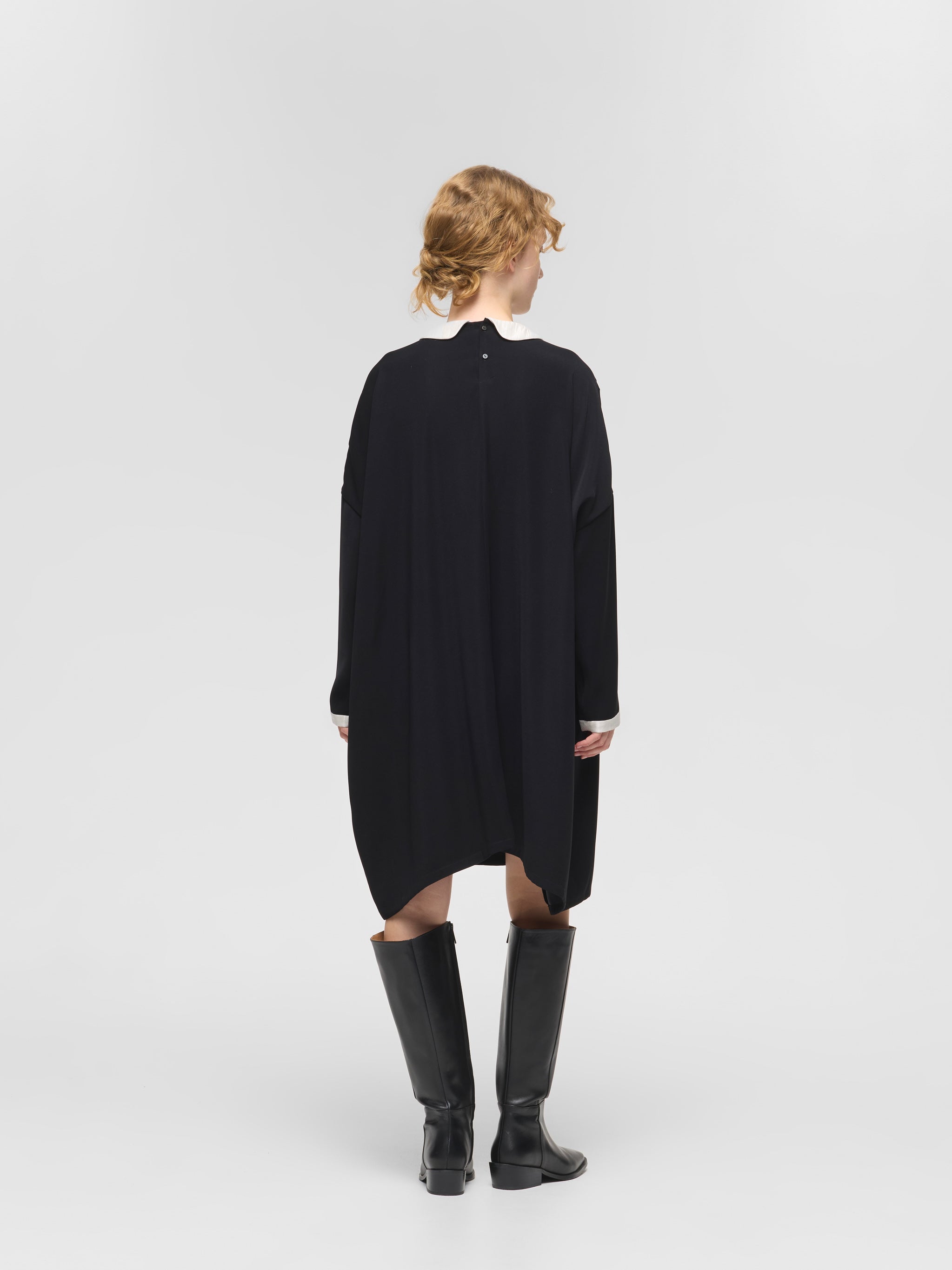 satin cocoon OP with collar | 4-250050 – mizuiro ind