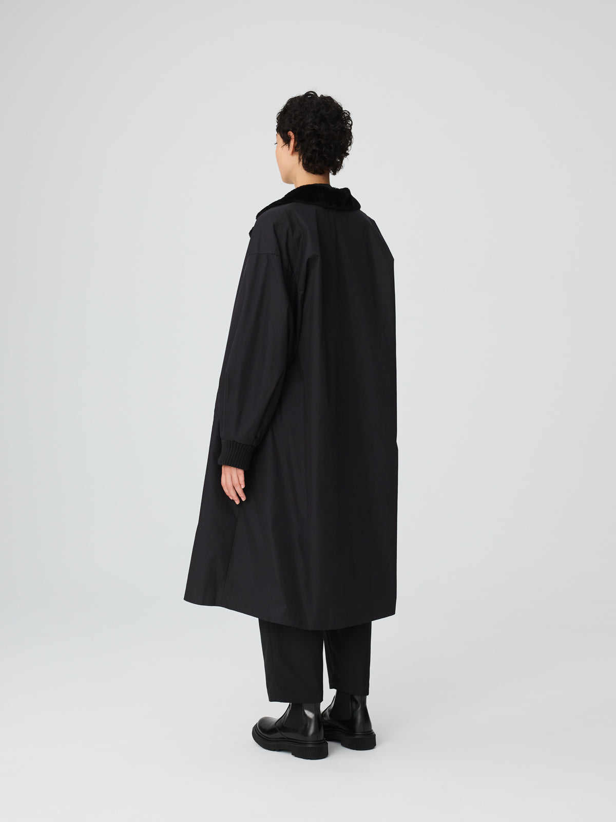 back boa coat | 4-270018 – mizuiro ind